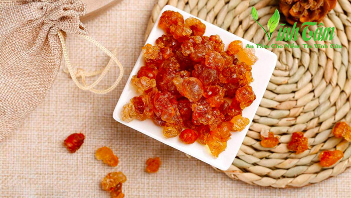 Cách nấu chè dưỡng nhan nhựa đào